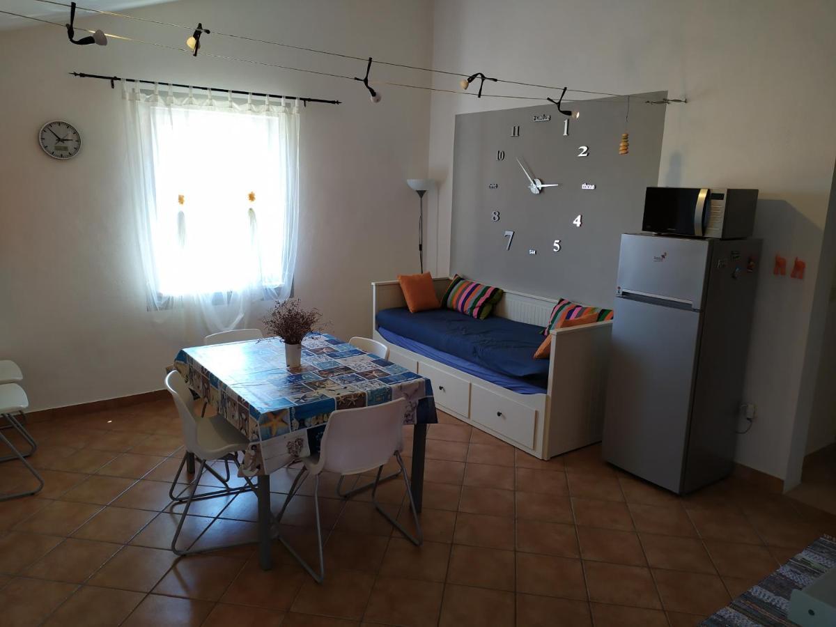 Sunny Blue Apartament 네레자인 외부 사진